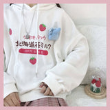 pull kawaii fraise blanc