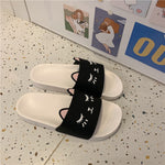 Chausson chat kawaii noir et blanc