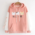 pull chat kawaii avec des lacet rose et capuche