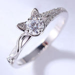 Bague en forme de chat avec diamant