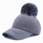 casquette chat kawaii fluffy pompom gris